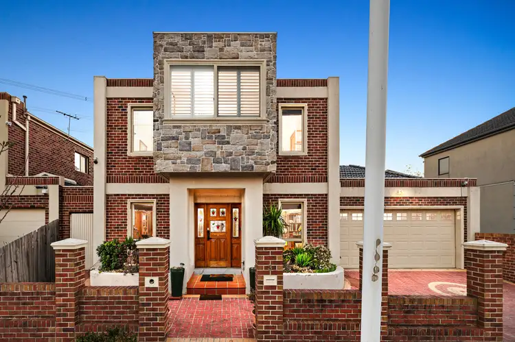 3 The Lakes Boulevard, South Morang VIC 3752