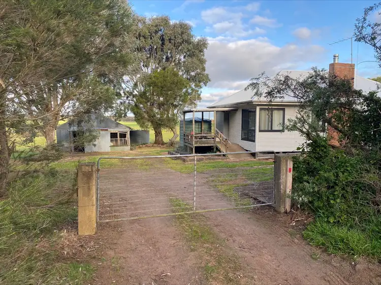 1550 Woorndoo Hexham Road