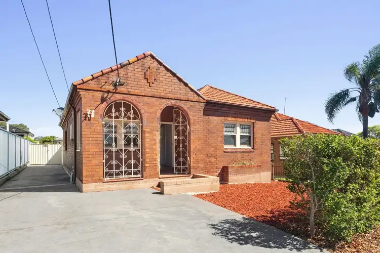 70 Wolli Avenue, Earlwood NSW 2206
