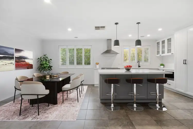 Fifth view of Homely house listing, 17 Mault Place, Monash ACT 2904
