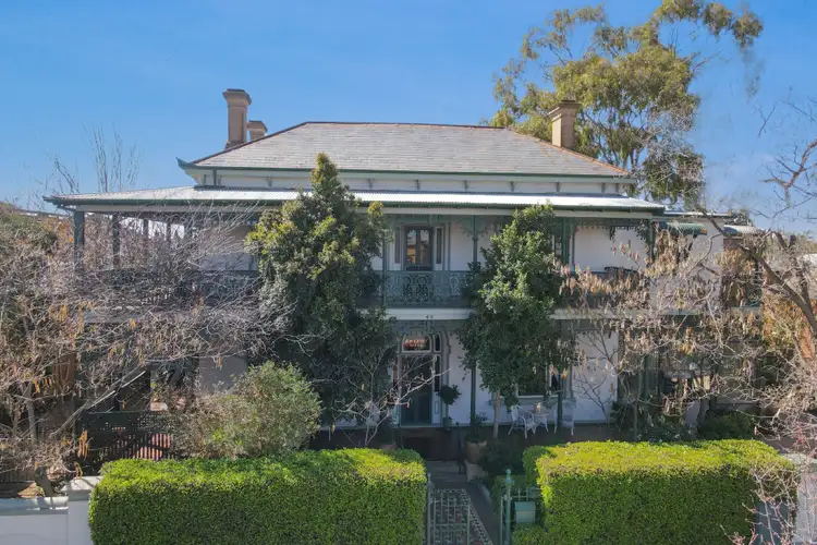 44 Templar Street, Forbes NSW 2871