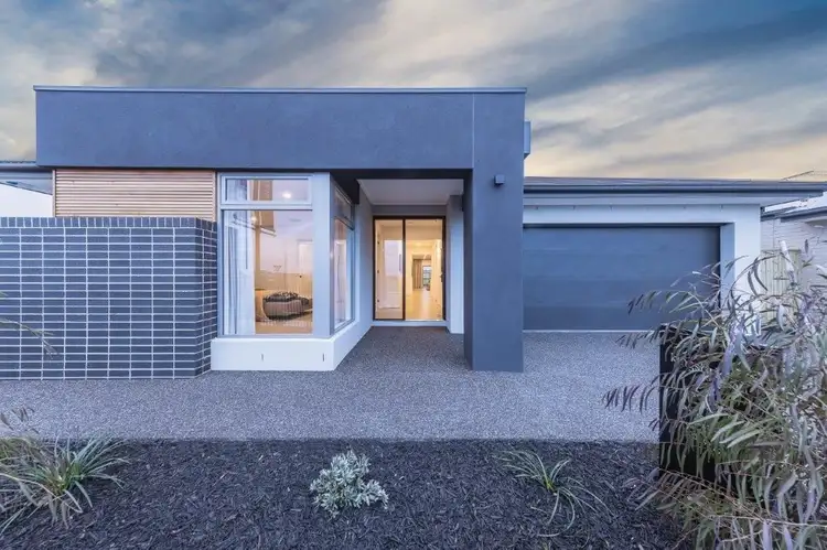 Main view of Homely house listing, 3 Lionsgate Crescent, Tarneit VIC 3029