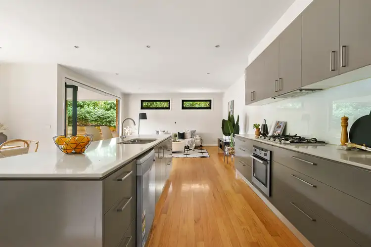 Fourth view of Homely townhouse listing, 1/6 Ramu Grove, Ashburton VIC 3147