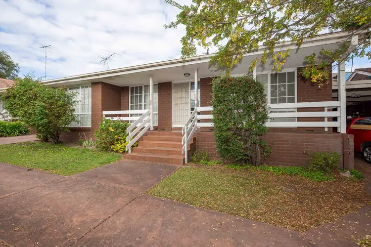 2/13 Wridgway Avenue, Burwood VIC 3125