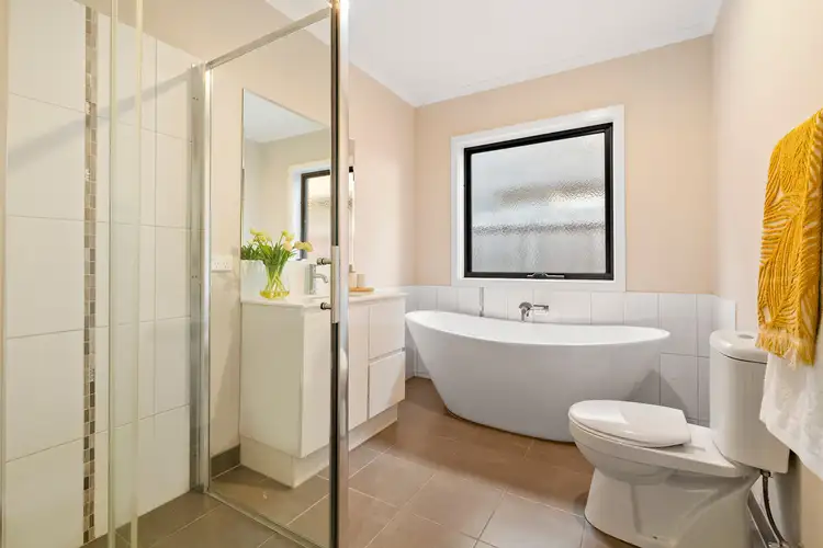 Fifth view of Homely house listing, 1 Persimmon Way, Doreen VIC 3754