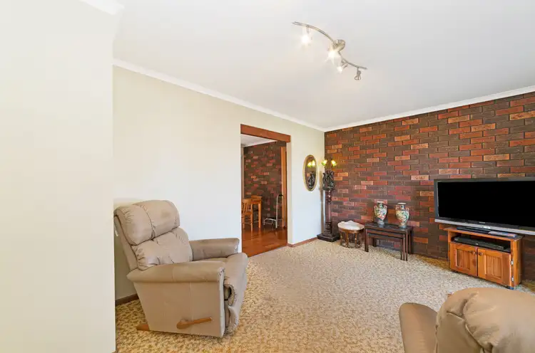 Sixth view of Homely house listing, 2/5 Carmell Drive, Warrnambool VIC 3280