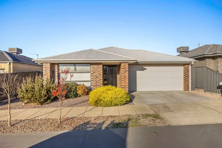 Main view of Homely house listing, 6 Ewart Close, Lucas VIC 3350