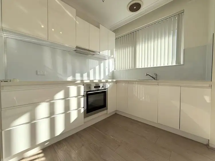 Third view of Homely apartment listing, 5/26 Wilmoth Street, Northcote VIC 3070