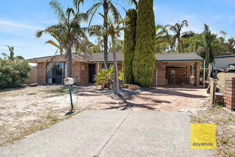 32 Kidman Court, Thornlie WA 6108