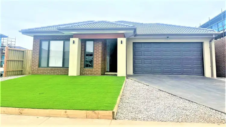 8 Hallinan Street, Tarneit VIC 3029