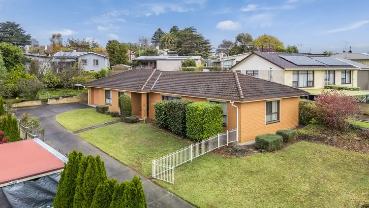 Second view of Homely house listing, 6 Mayfair Crescent, Mount Gambier SA 5290