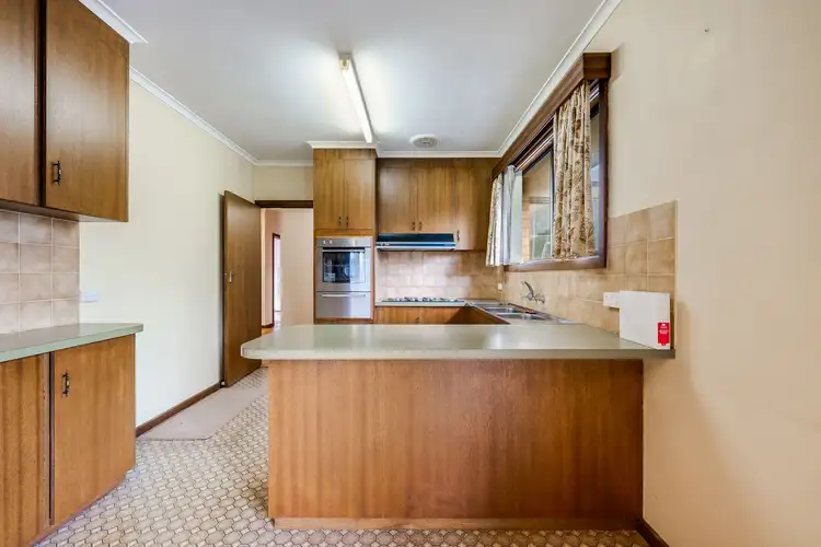 Seventh view of Homely house listing, 6 Mayfair Crescent, Mount Gambier SA 5290