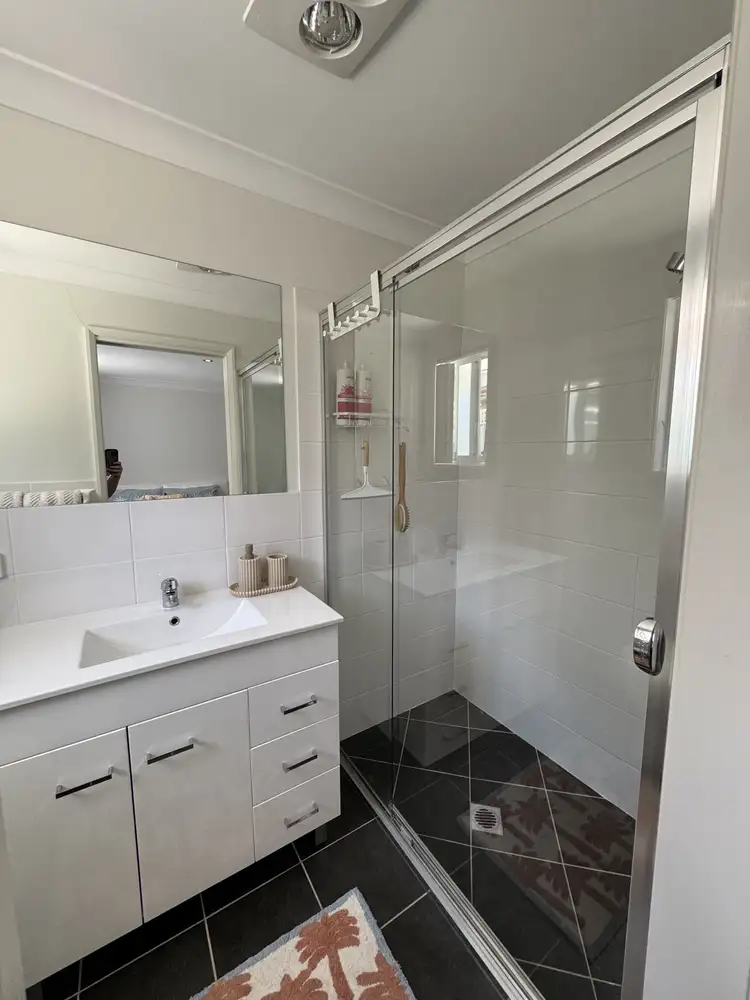 Fifth view of Homely house listing, 9 Oak Circuit, Raymond Terrace NSW 2324