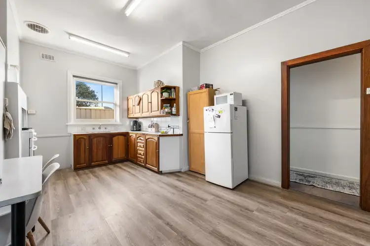 Fifth view of Homely house listing, 17 Crouch Street North, Mount Gambier SA 5290