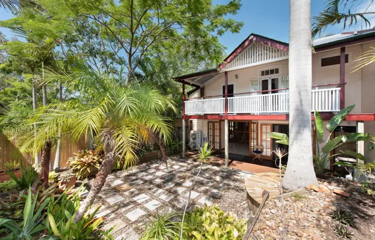 2/6 Usher Street, Indooroopilly QLD 4068