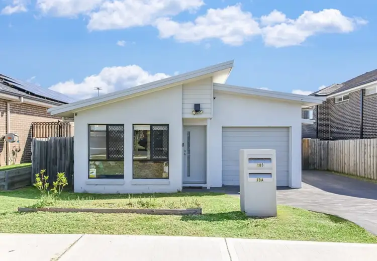 18A Brooking Avenue, Elderslie NSW 2570
