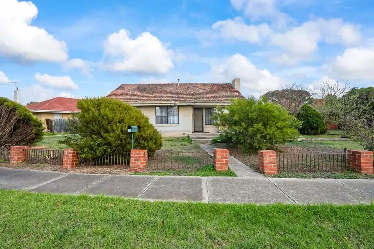 37 Bliburg Street, Jacana VIC 3047