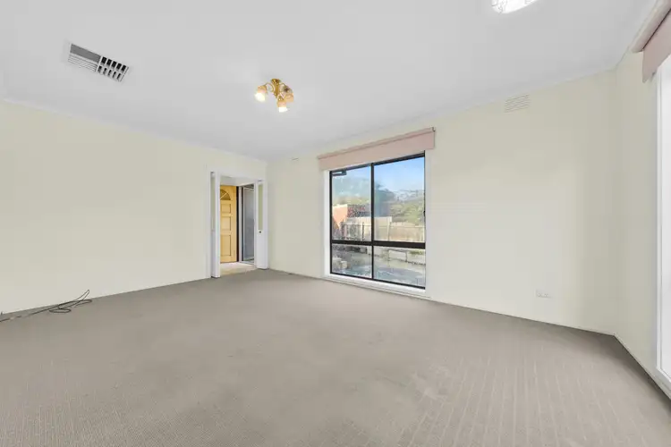 Third view of Homely house listing, 6 Kipling Place, Frankston VIC 3199