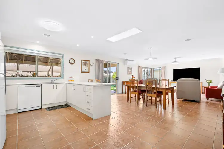 Sixth view of Homely house listing, 27-28 Sparrow Court, Lara VIC 3212