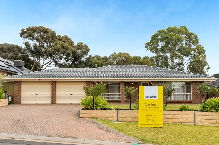 5 Holly Court, Craigmore SA 5114