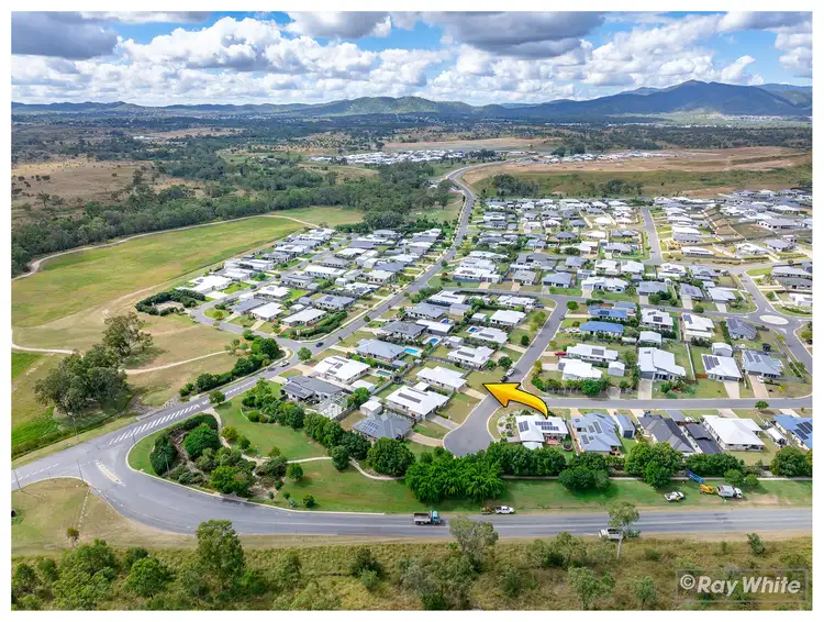 Second view of Homely house listing, 10 New Haven Way, Parkhurst QLD 4702