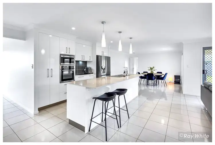 Sixth view of Homely house listing, 10 New Haven Way, Parkhurst QLD 4702