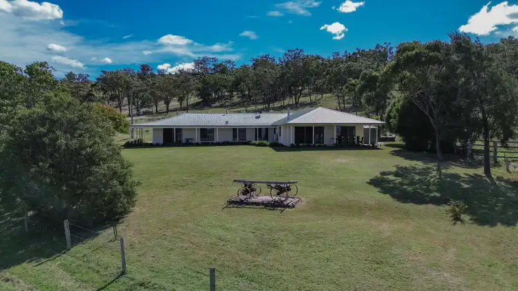 132 Wrights Road, Mount Tabor QLD 4370