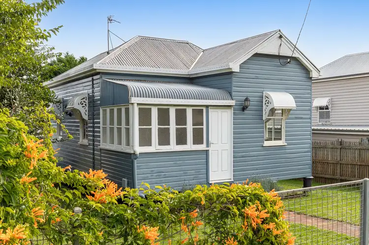 21 Loudon Street, South Toowoomba QLD 4350