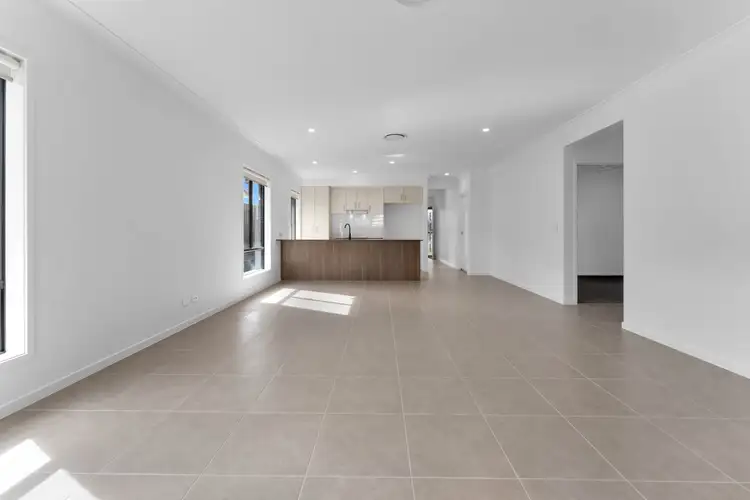 Third view of Homely house listing, 6 Mulberry Circuit, Gleneagle QLD 4285