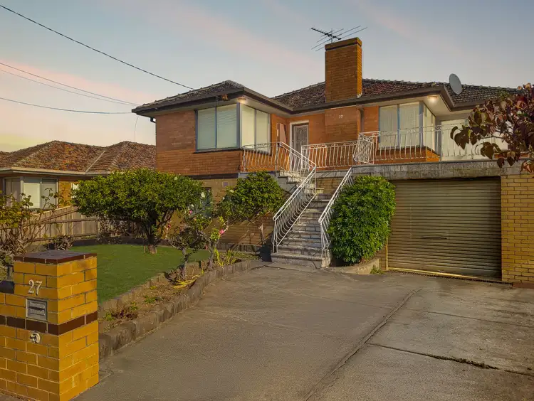 27 Harding Street, Thomastown VIC 3074