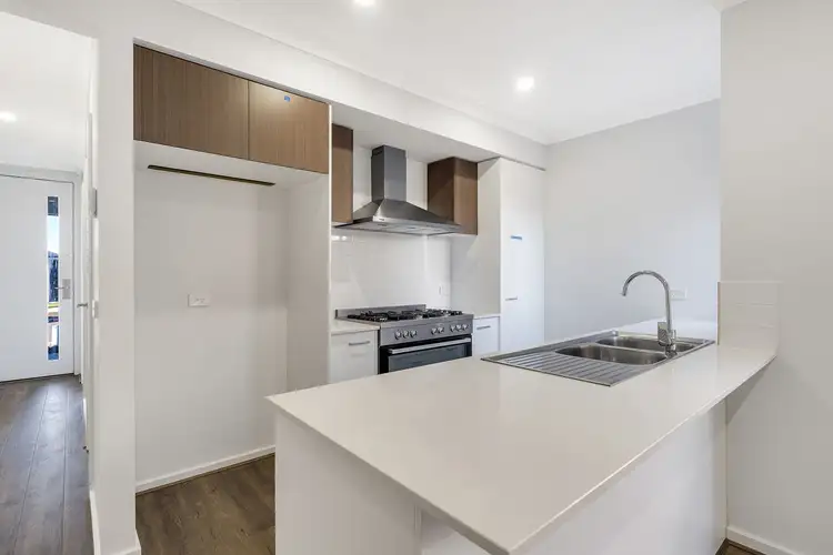 Fifth view of Homely house listing, 10 Dartmouth Road, Wollert VIC 3750