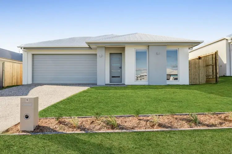 9 Wattle Grove, Harristown QLD 4350