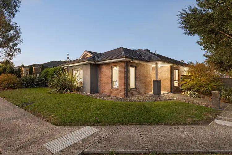 16 Barmah Drive, South Morang VIC 3752