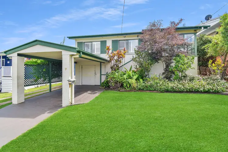 7 Orama Avenue, Caloundra QLD 4551