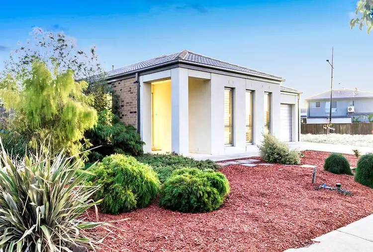 Third view of Homely house listing, 39 Fantail Crescent, Williams Landing VIC 3027