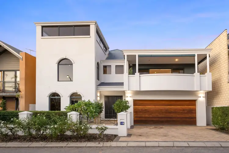 19 Bruce Street, North Fremantle WA 6159