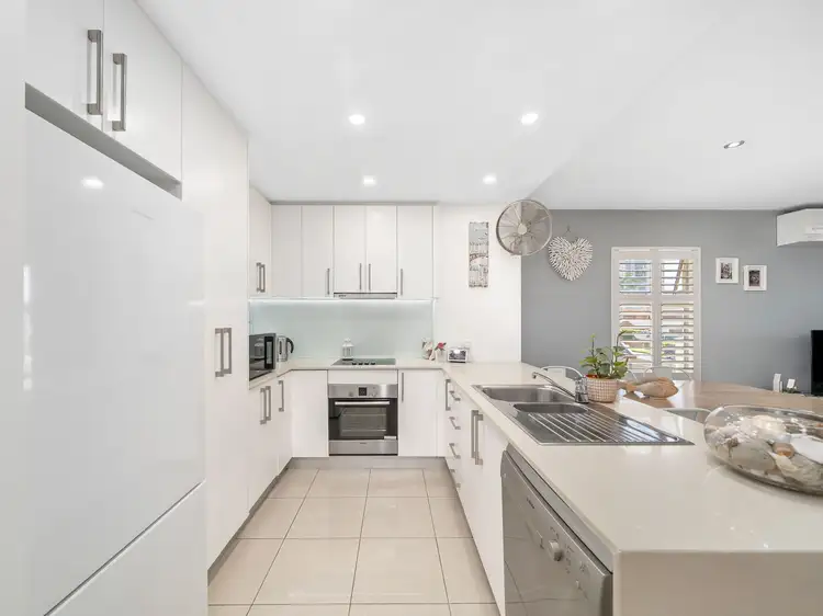 Fourth view of Homely unit listing, 5/83 Marine Parade, Redcliffe QLD 4020