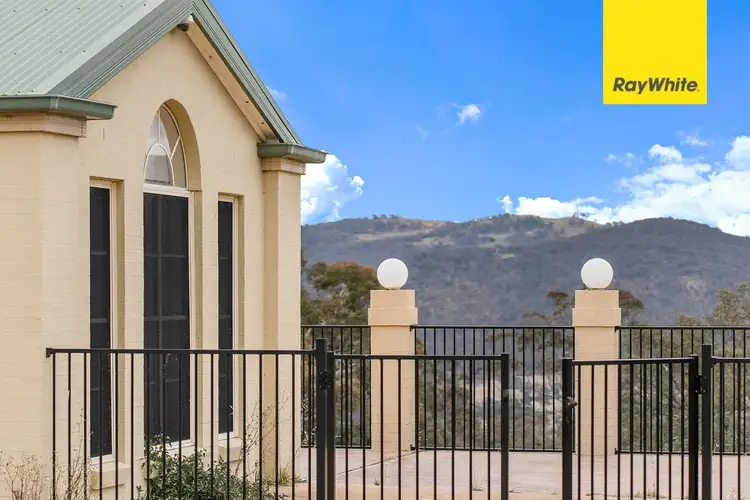 36 Station Ridge, Royalla NSW 2620