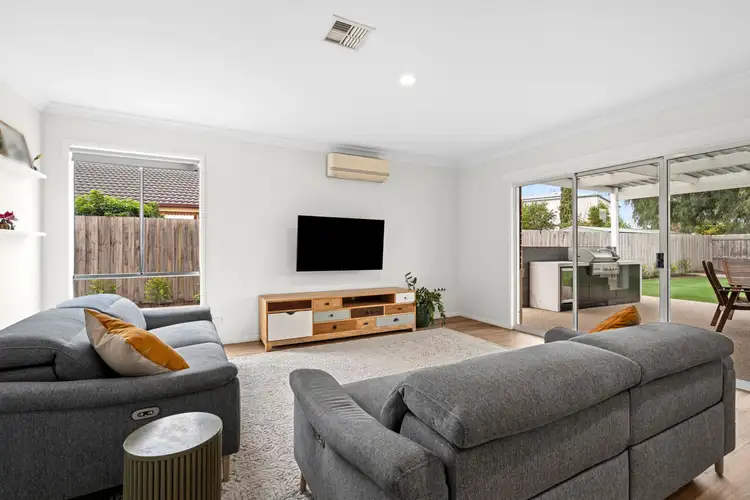 Sixth view of Homely house listing, 8 Cumberland Drive, Lara VIC 3212