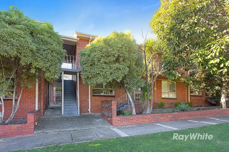 1/25 Omama Road, Murrumbeena VIC 3163