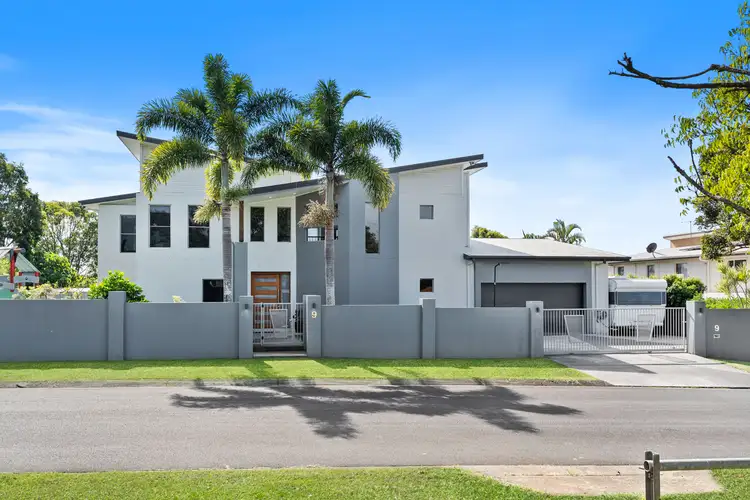 9 Creedin Court, Redland Bay QLD 4165