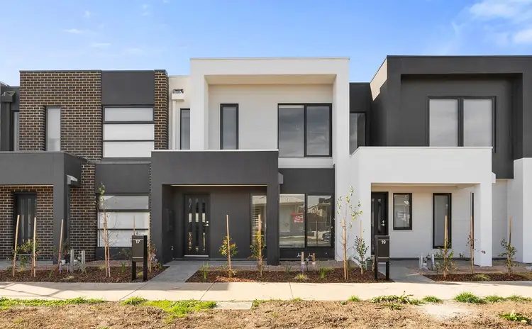 17 Serenade Street, Donnybrook VIC 3064
