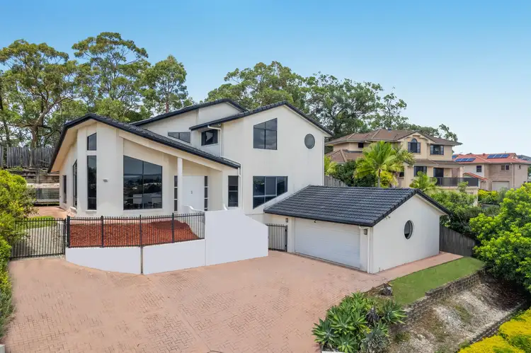 19 Tamarind Place, Stretton QLD 4116