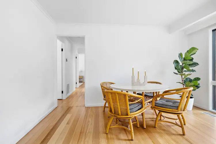 Fifth view of Homely house listing, 2 Chamouni Court, Frankston VIC 3199