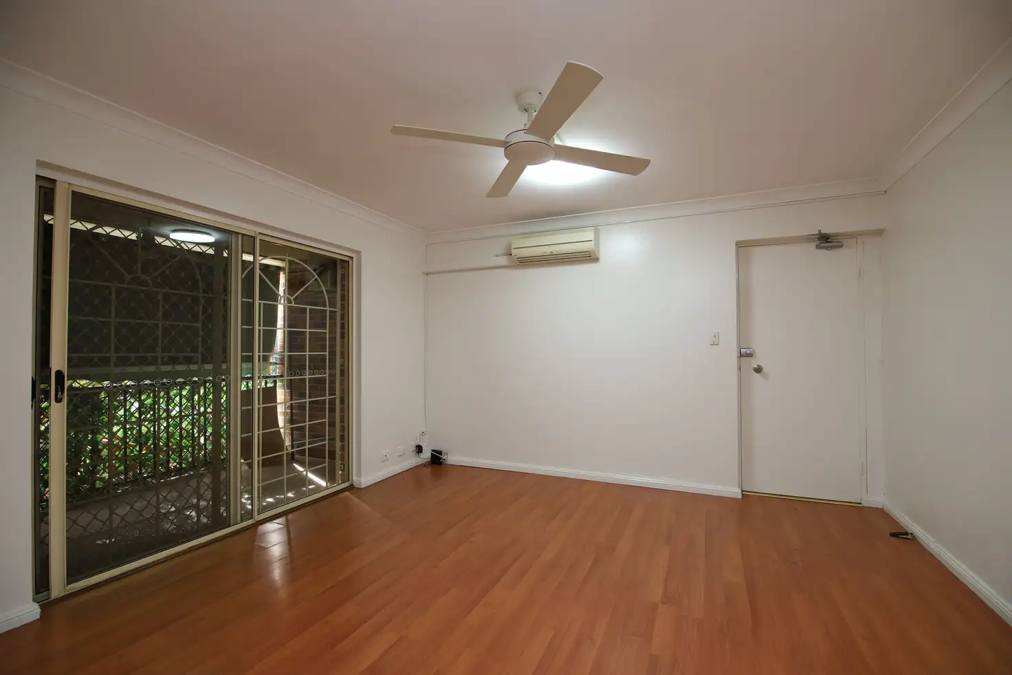 Main view of Homely unit listing, 8/142 Meredith Street, Bankstown NSW 2200