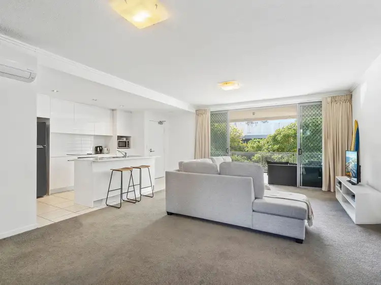 Fourth view of Homely unit listing, 36/2 Gaven Crescent, Mermaid Beach QLD 4218