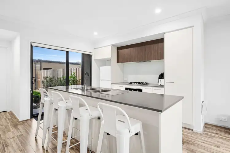 11 Bentons Way, Armstrong Creek VIC 3217