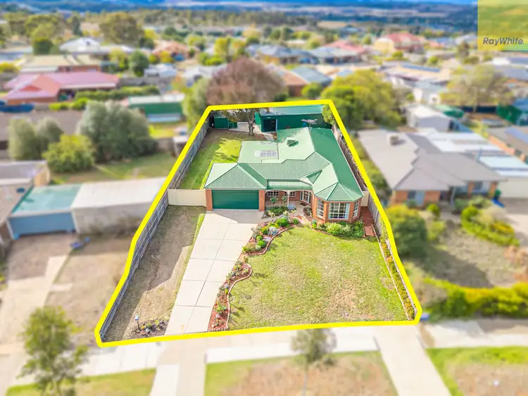 150 Halletts Way, Darley VIC 3340