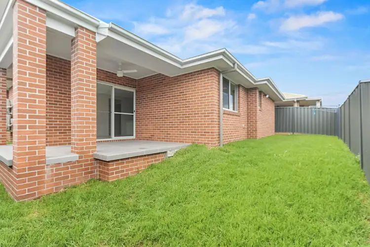 19 Bradman Drive, Woongarrah NSW 2259