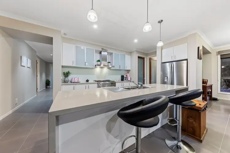 Sixth view of Homely house listing, 3 Ramsay Close, Pakenham VIC 3810